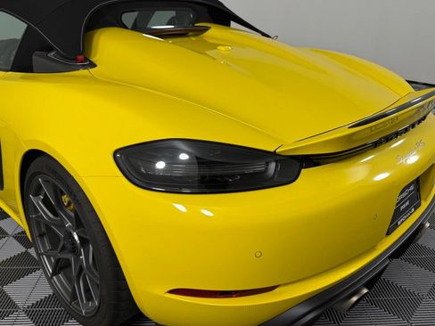 Certified 2024 Porsche 718 Boxster Spyder RS RWD image 12