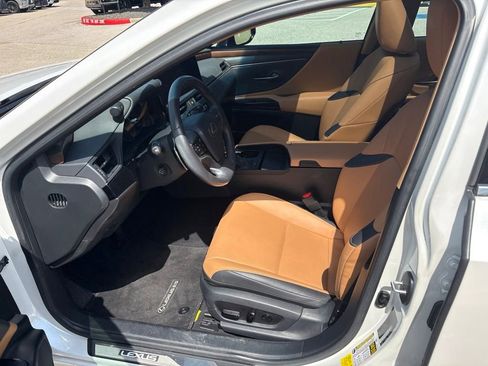 Used 2023 Lexus ES 350 w/ Premium Package FWD image 19