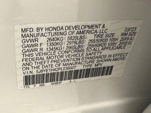 Used 2023 Acura MDX SH-AWD w/ Technology Package image 17