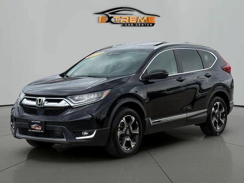 Used 2018 Honda CR-V Touring image 2