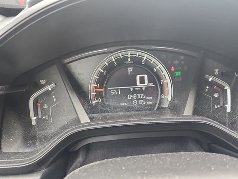 Used 2019 Honda CR-V LX image 7