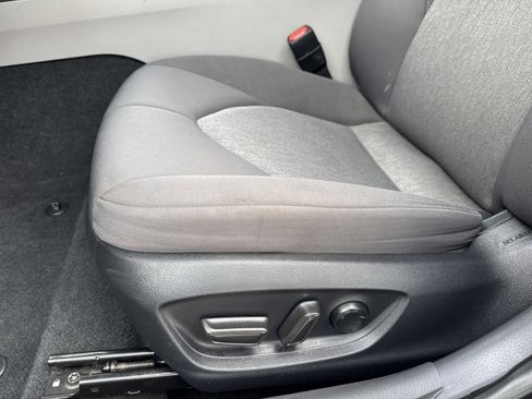 Used 2024 Toyota Camry LE w/ Convenience Package image 12