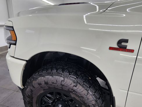 Used 2024 RAM 2500 Laramie w/ Night Edition image 40