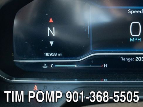 Used 2022 Chevrolet Suburban LT w/ Luxury Package RWD image 20