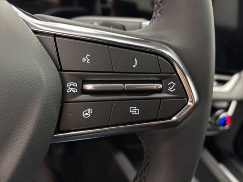 New 2026 Chevrolet Equinox LT w/ Convenience Package II image 24