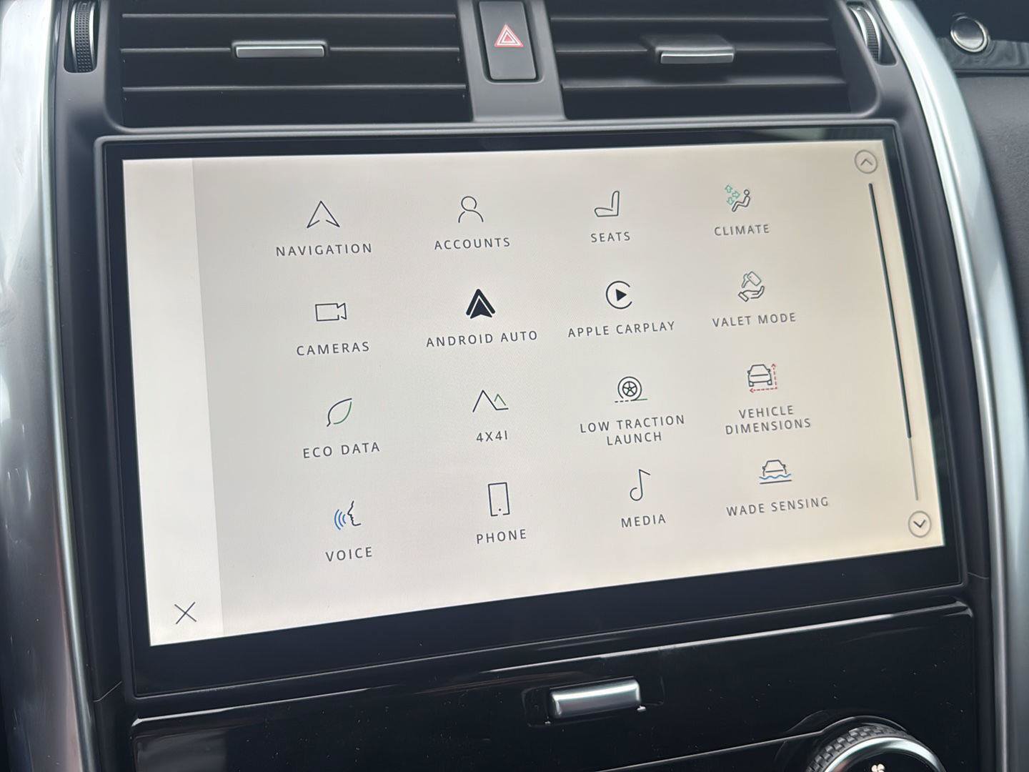 New 2026 Land Rover Discovery S AWD/4WD image 34