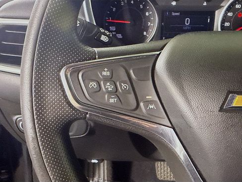 Used 2021 Chevrolet Equinox LT AWD/4WD image 14