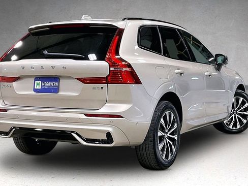 Used 2024 Volvo XC60 B5 Plus w/ Climate Package AWD/4WD image 6
