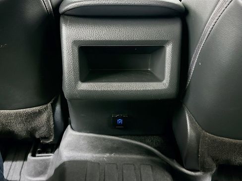 Used 2024 Toyota Camry SE FWD image 24