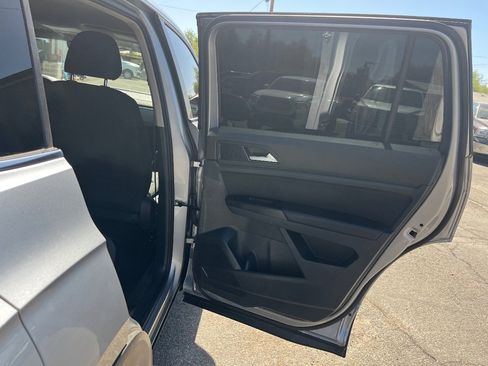 Used 2021 Volkswagen Atlas S AWD/4WD image 35