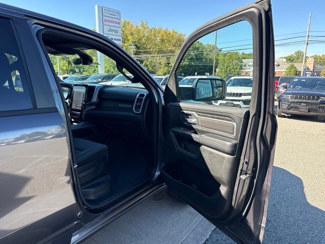 Used 2023 RAM 1500 Big Horn AWD/4WD image 12