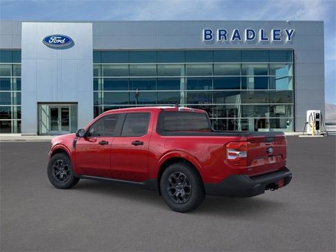 New 2025 Ford Maverick XLT image 4