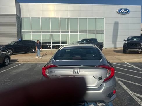 Used 2021 Honda Civic Sport image 6