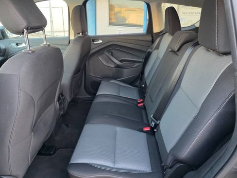 Used 2018 Ford Escape SE FWD image 22