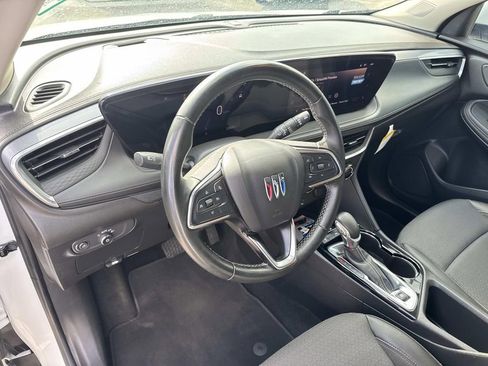 Used 2024 Buick Encore GX Preferred image 17