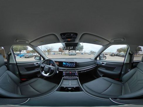 Used 2025 Hyundai Santa Fe SEL image 44