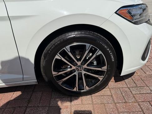 Certified 2023 Volkswagen Jetta Sport FWD image 19