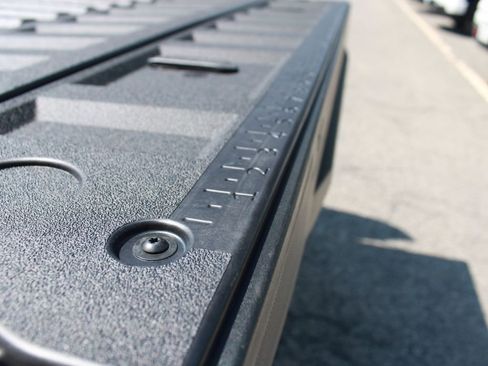 New 2025 GMC Canyon AT4 w/ Technology Plus Package image 7