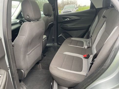 Used 2024 Chevrolet TrailBlazer LT w/ Convenience Package image 10