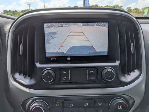 Used 2021 Chevrolet Colorado ZR2 image 24