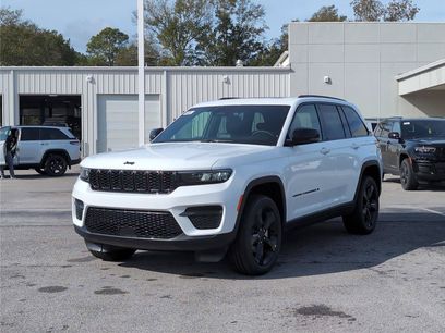 New 2025 Jeep Grand Cherokee Altitude