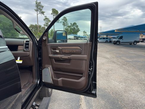 New 2026 RAM 3500 Longhorn AWD/4WD image 8