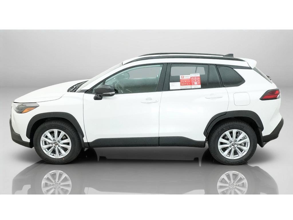 New 2026 Toyota Corolla Cross LE FWD image 3