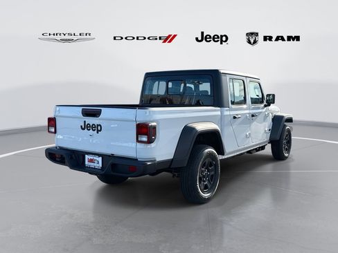New 2026 Jeep Gladiator Sport image 3