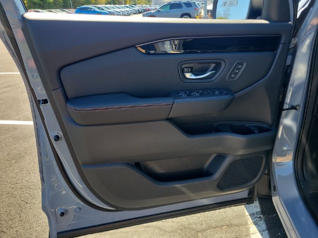 New 2026 Honda Pilot TrailSport image 38