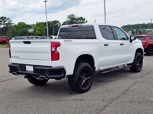 Used 2023 Chevrolet Silverado 1500 LT Trail Boss AWD/4WD image 8