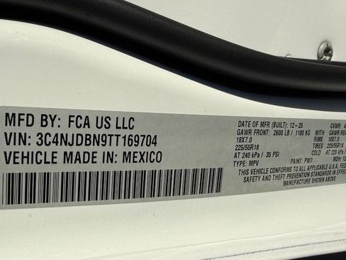 New 2026 Jeep Compass Latitude image 14