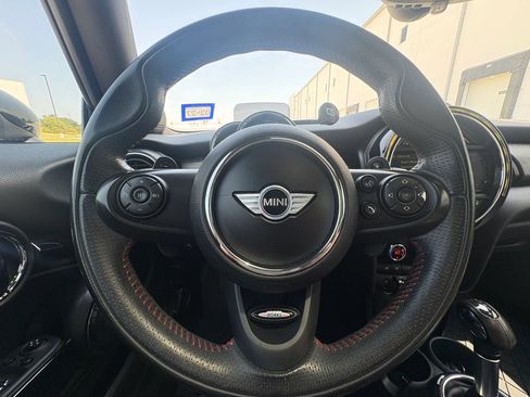 Used 2014 MINI Cooper S FWD image 10