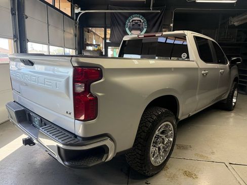 Used 2019 Chevrolet Silverado 1500 LT w/ All-Star Edition AWD/4WD image 5