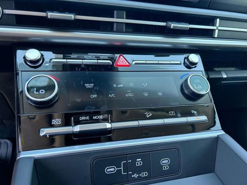 New 2026 Hyundai Santa Fe SE image 27