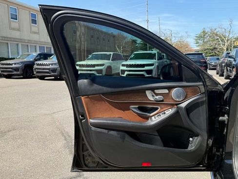 Used 2020 Mercedes-Benz C 300 4MATIC Sedan image 22