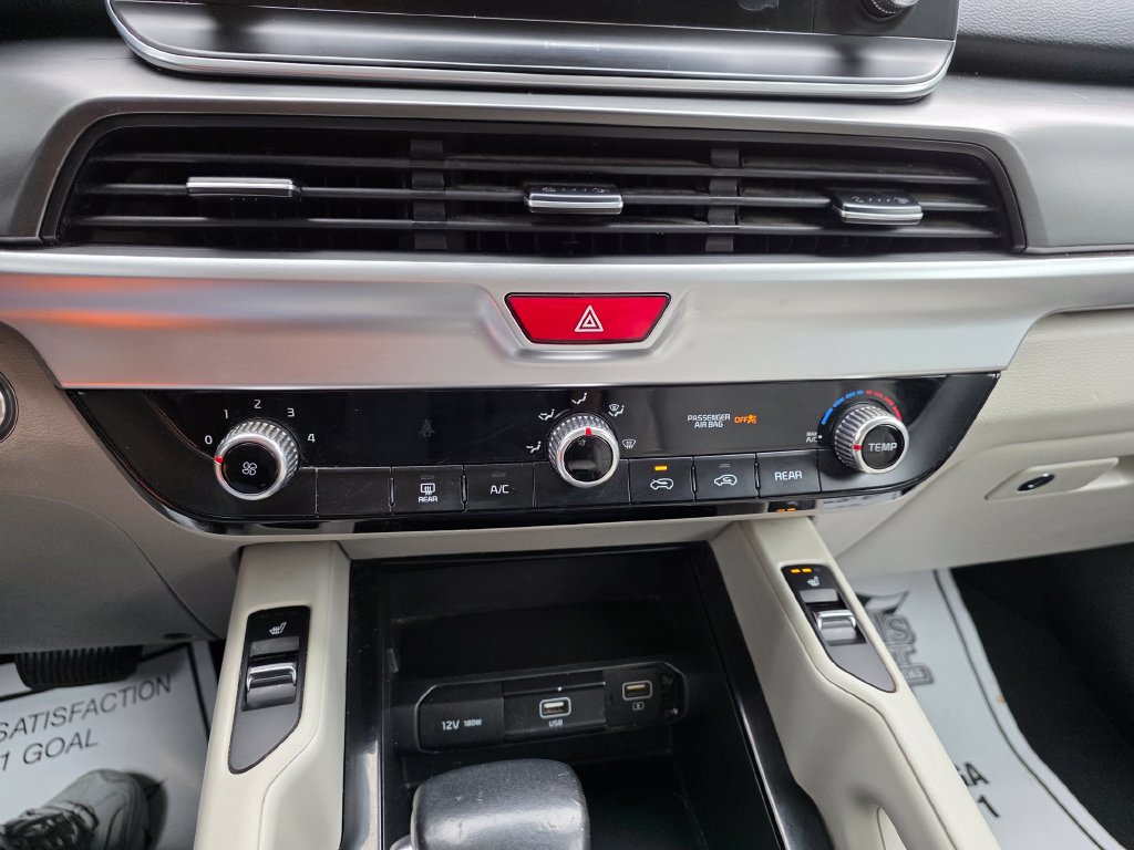 Used 2020 Kia Telluride S FWD image 32