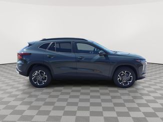 New 2026 Chevrolet Trax LT w/ LT Convenience Package FWD video 2