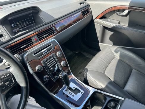 Used 2012 Volvo XC70 T6 image 22