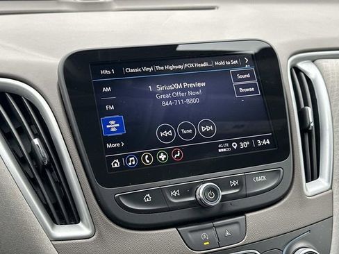 Used 2023 Chevrolet Malibu LT FWD image 28