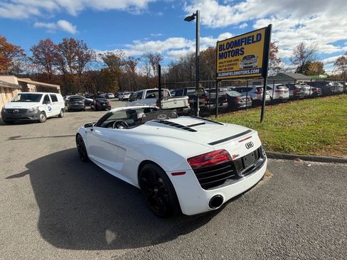 Used 2015 Audi R8 V10 image 7