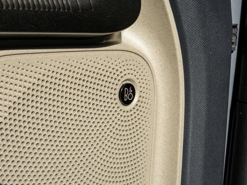 Used 2025 Ford Maverick Lariat w/ 4K Tow Package image 51