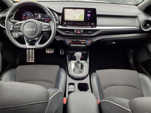 Used 2024 Kia Forte GT-Line w/ GT-Line Premium Package image 9