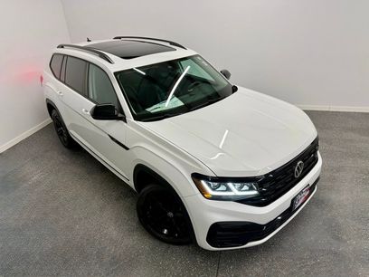 Used 2023 Volkswagen Atlas SEL R-Line