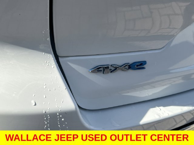 Used 2024 Jeep Grand Cherokee Limited 4xe AWD/4WD image 9