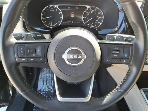 Used 2023 Nissan Pathfinder SL image 19