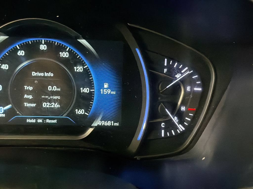 Used 2020 Hyundai Santa Fe SEL FWD image 12