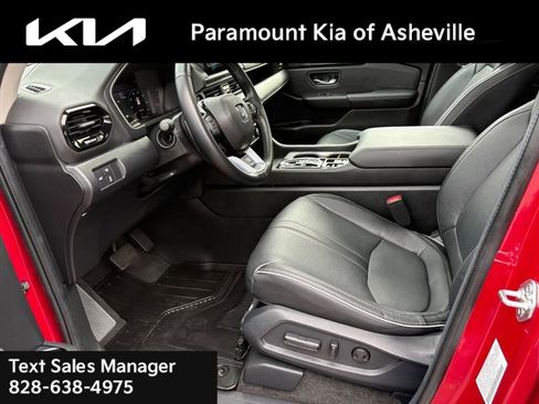 Used 2024 Honda Pilot Elite image 18