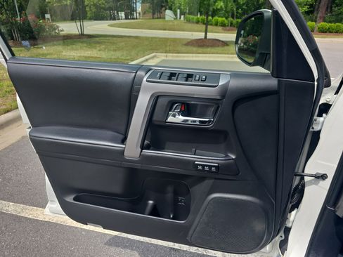 Certified 2023 Toyota 4Runner Limited RWD image 28