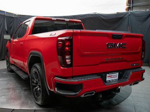 Used 2024 GMC Sierra 1500 Elevation w/ Preferred Package image 10