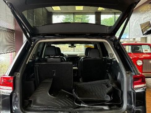 Used 2021 Volkswagen Atlas SEL AWD/4WD image 14